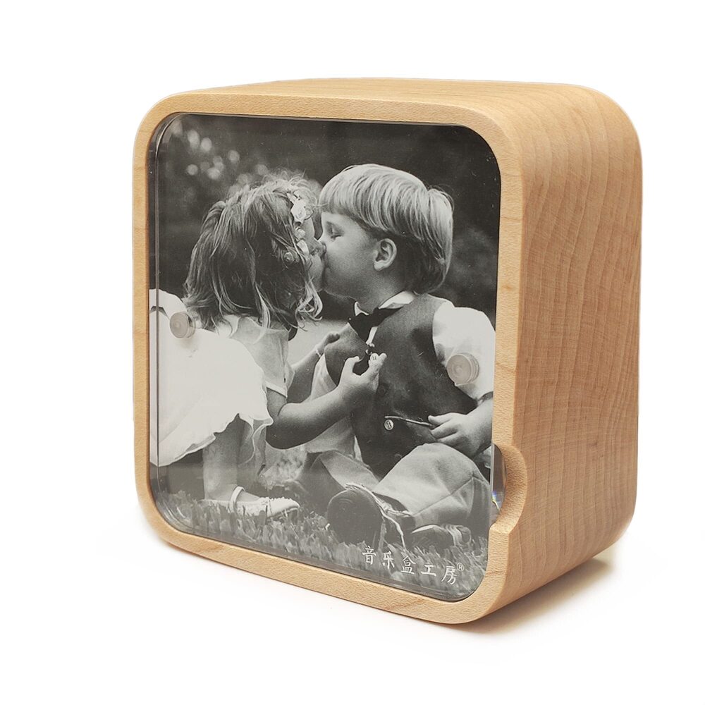 1569 Wind Up Solid Wood Music Box with Photo Frame